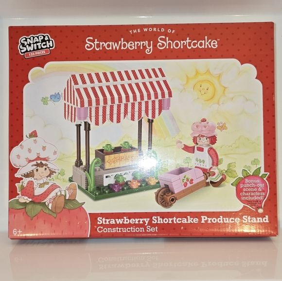The World of Strawberry Shortcake 123 Piece Construction Set: Produce Stand/BNIB - Picture 8 of 12